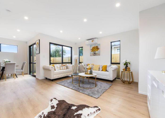  at Lot 2, 11 Malvina Place, Bucklands Beach, Manukau City, Auckland
