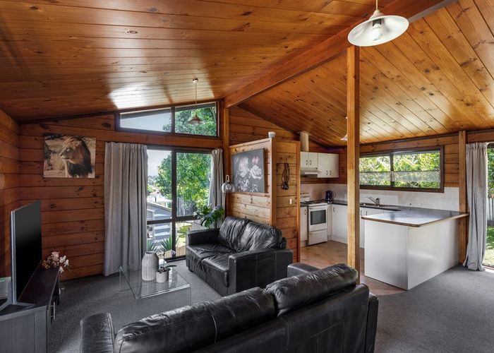  at 375 Welcome Bay Road, Welcome Bay, Tauranga, Bay Of Plenty