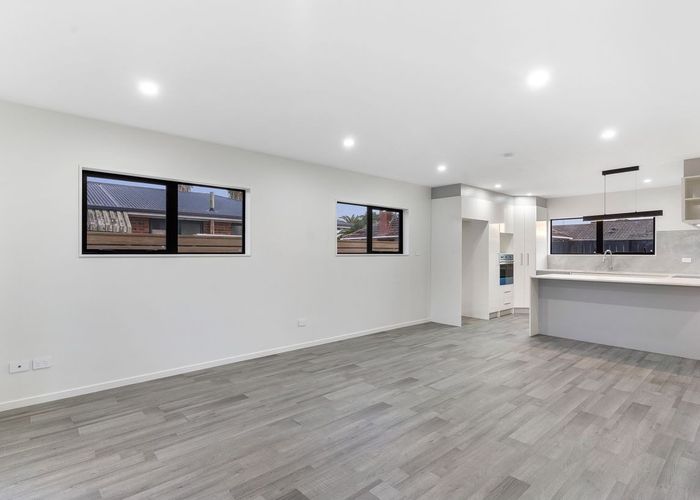  at 16D Imrie Avenue, Mangere, Manukau City, Auckland