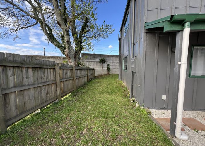  at 31A Paton Avenue, Te Atatu South, Waitakere City, Auckland