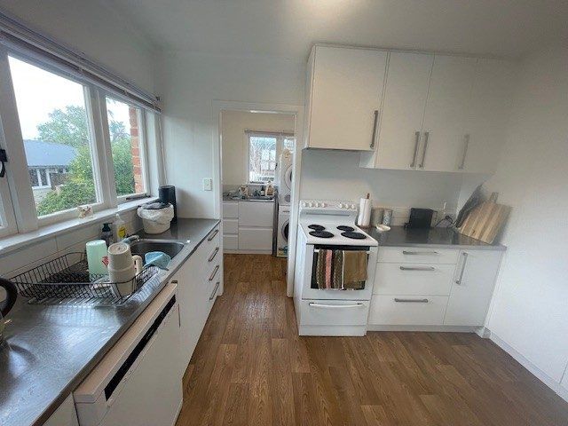  at 10 Belmont Terrace, Milford, North Shore City, Auckland