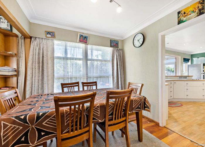  at 6 Sime Road, Hillpark, Auckland