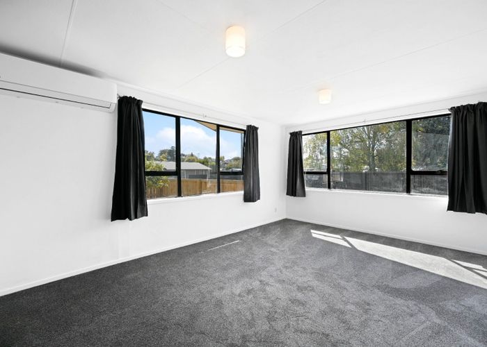  at 45 Karen Crescent, Dinsdale, Hamilton