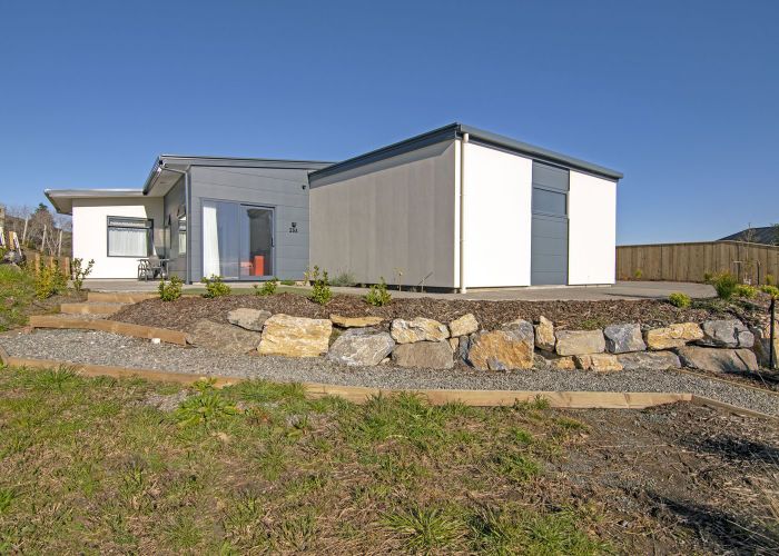  at 25 Vista Drive, Bishopdale, Nelson