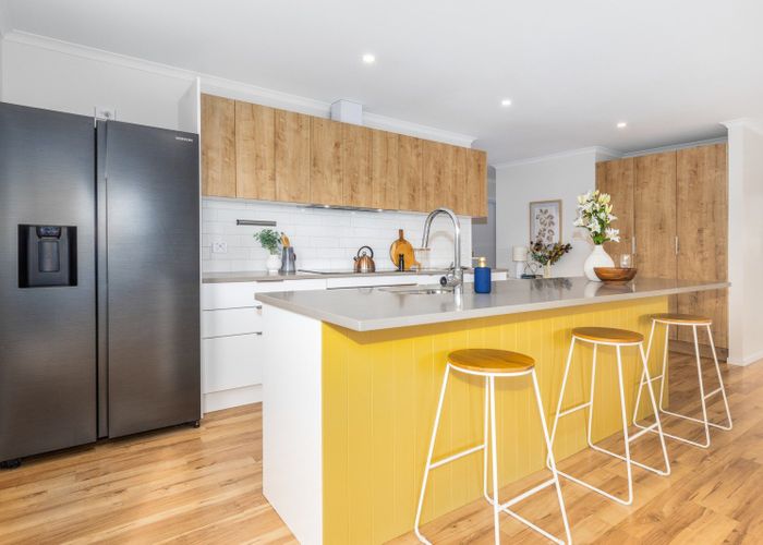  at 60 Jillett Street, TITAHI BAY, PORIRUA