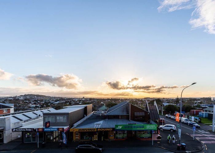  at 105/428 Dominion Road, Mount Eden, Auckland City, Auckland