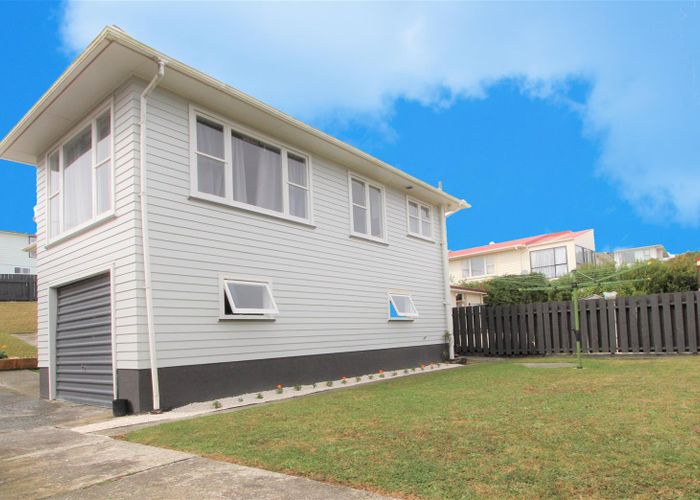  at 31 Turville Crescent, Newlands, Wellington