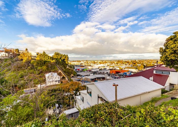  at 9 Guys Hill Road, Hospital Hill, Napier