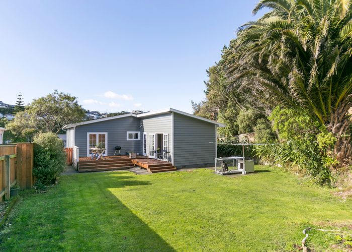  at 1 Cedar Street, Maungaraki, Lower Hutt