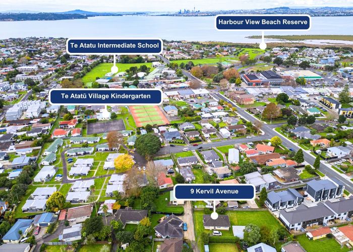  at 9 Kervil Avenue, Te Atatu Peninsula, Waitakere City, Auckland