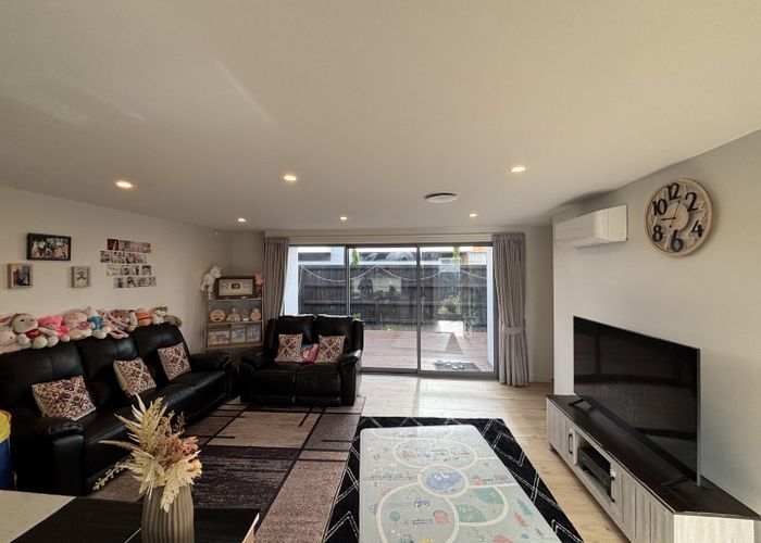  at 2/43 Maxwell Street, Riccarton, Christchurch City, Canterbury