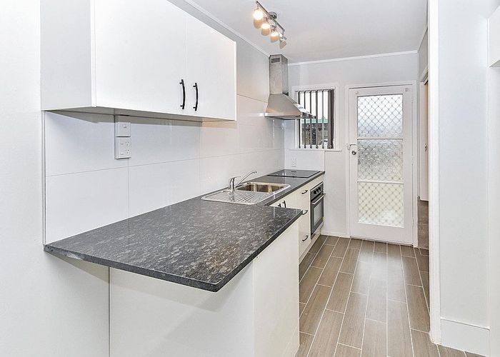  at 2/3 Ranfurly  Road, Papatoetoe, Manukau City, Auckland