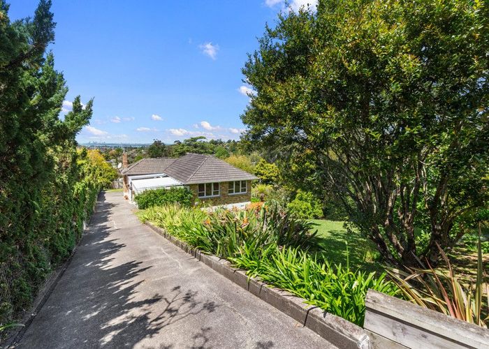  at 319 Don Buck Road, Massey, Waitakere City, Auckland
