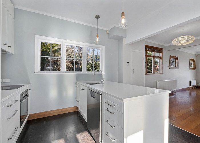  at 24 Fitzherbert Street, Alicetown, Lower Hutt, Wellington