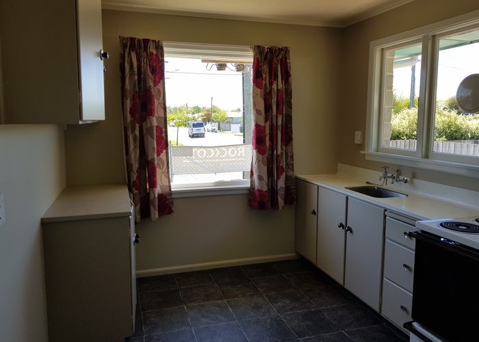  at 3/168 Edgeware Road, Edgeware, Christchurch