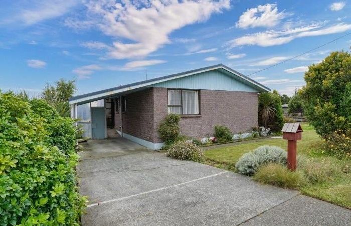  at 32 Enniskillen Street, Clifton, Invercargill