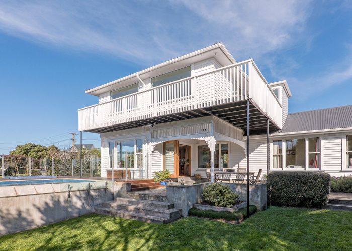  at 3 Belleview Terrace, Mount Pleasant, Christchurch