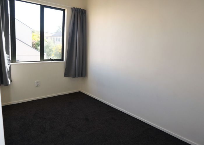  at 2/12 Ambrico Place, New Lynn, Waitakere City, Auckland