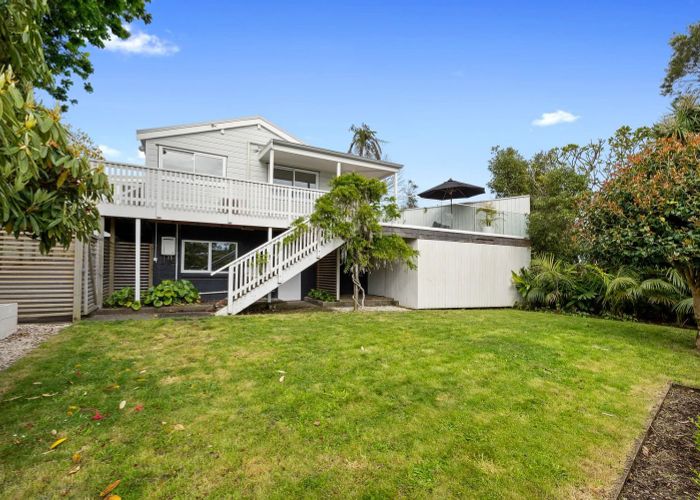  at 12 Honnor Place, Hurdon, New Plymouth