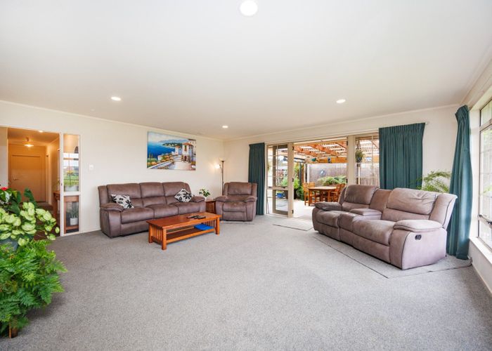  at 27 Leander Place, Milson, Palmerston North