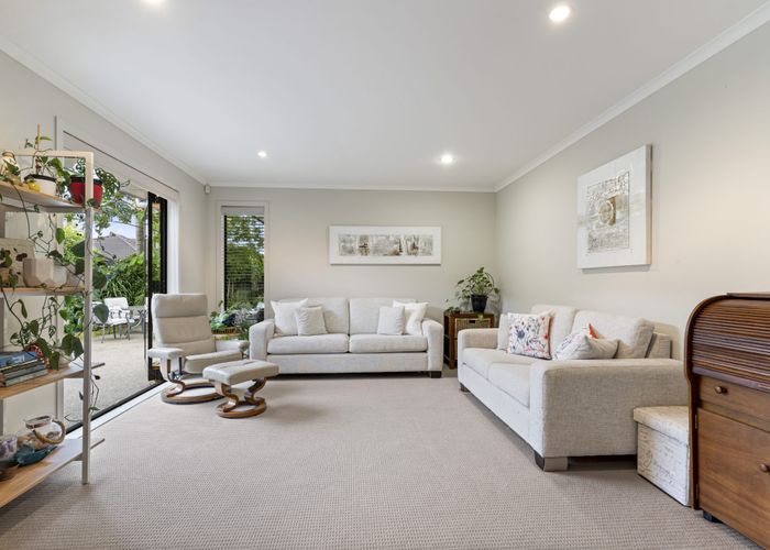  at 4 Fiorano Place, Karaka, Papakura