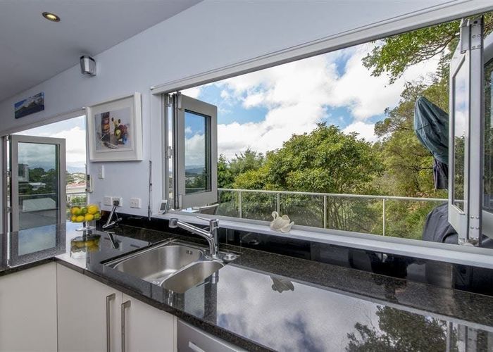  at 1/45 Farnham Street, Mornington, Wellington, Wellington