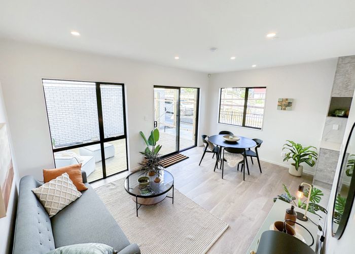 at 23 Fantail Place, Avondale, Auckland