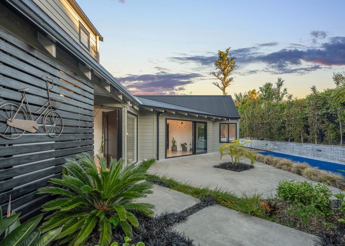  at 9 Quebec Road, Milford, North Shore City, Auckland