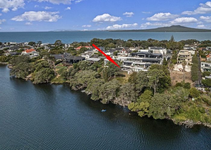  at 15/258 Hurstmere Road, Takapuna, Auckland