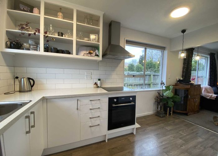  at 2/34 Vienna Street, Waltham, Christchurch