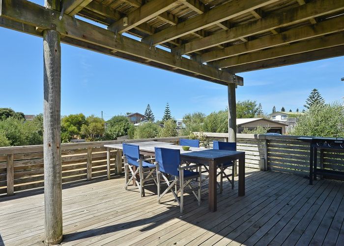  at 59 Pinedale Crescent, Riversdale Beach