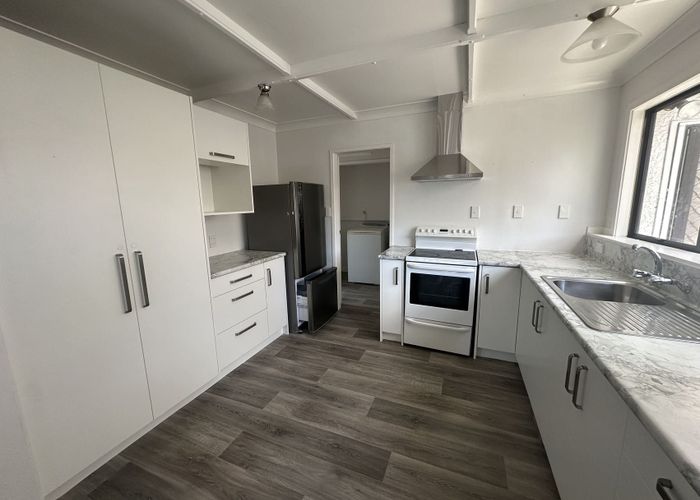  at 4/125 Knighton Rd, Hillcrest, Hamilton, Waikato