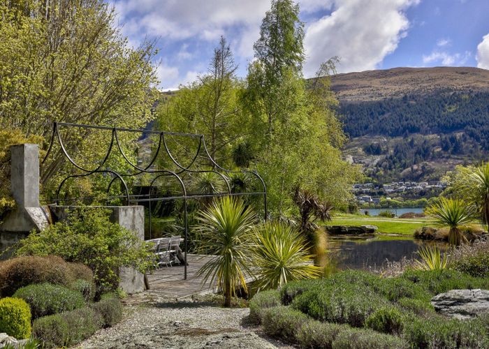  at 206 Peninsula Road, Kelvin Heights, Queenstown-Lakes, Otago