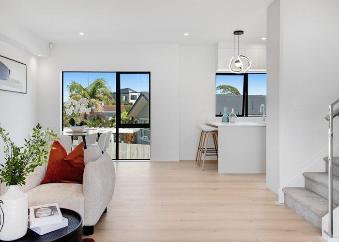  at 12B Angelo Avenue, Howick, Manukau City, Auckland