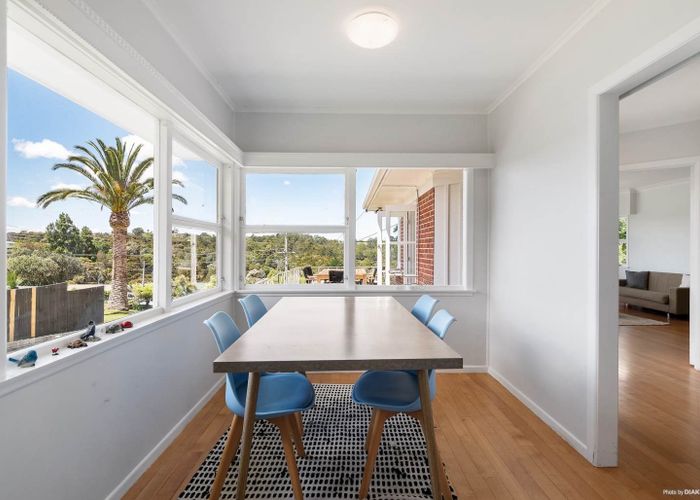  at 37 Park Road, Glenfield, Auckland