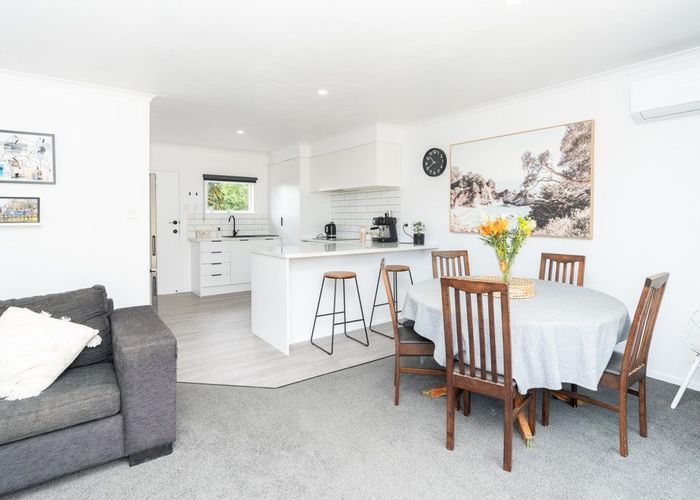  at 8B Lee Place, Bader, Hamilton