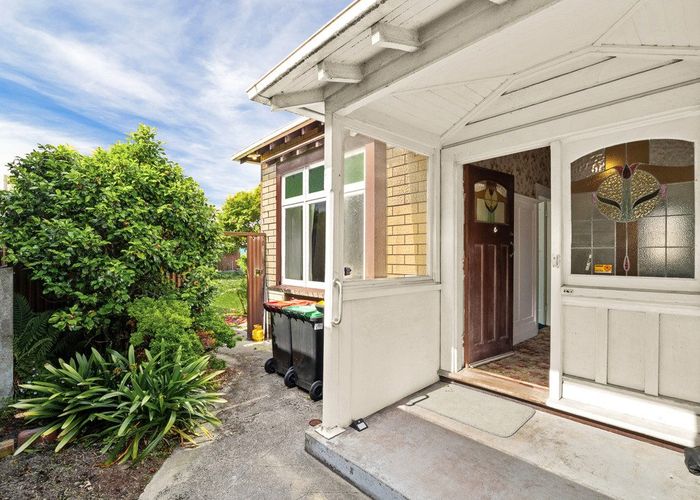  at 33 Jackson Street, Saint Kilda, Dunedin