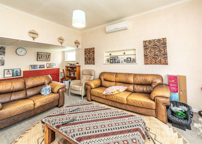  at 23 Egmont Street, Castlecliff, Whanganui