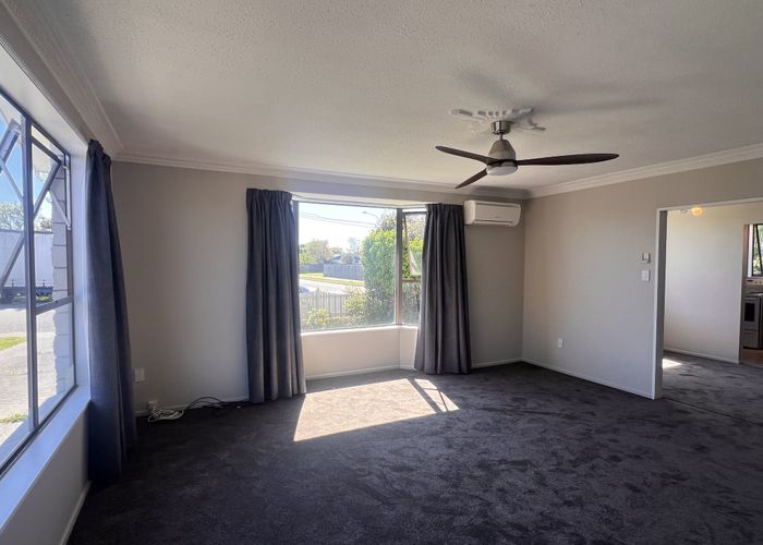  at 1/135 Sawyers Arms Rd, Northcote, Christchurch City, Canterbury