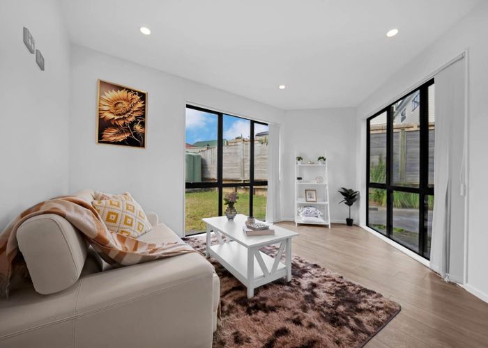  at 9F Pah Road, Papatoetoe, Manukau City, Auckland