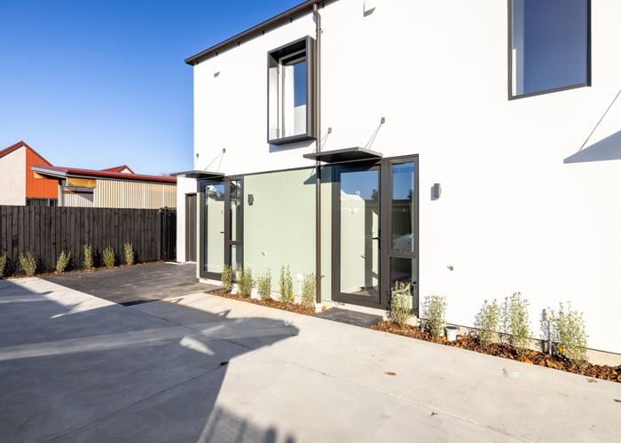  at 2/13 Warrington Street, Mairehau, Christchurch City, Canterbury