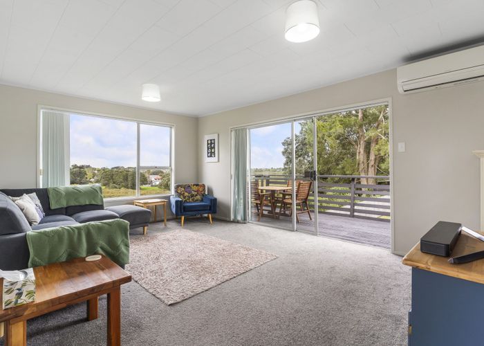  at 9 Volante Avenue, Wattle Downs, Manukau City, Auckland