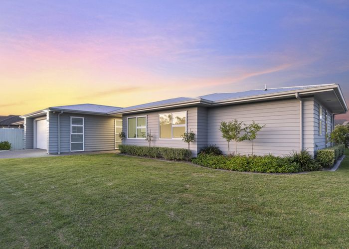  at 2 Serena Key, Papamoa Beach, Papamoa