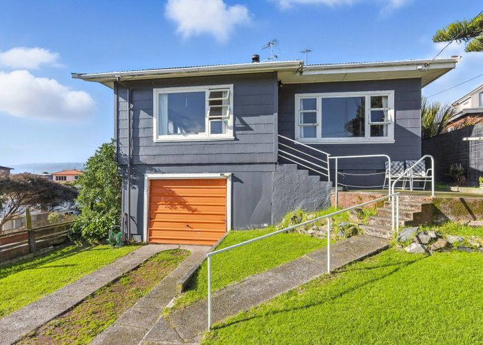  at 230 Rosetta Road, Raumati Beach, Kapiti Coast, Wellington