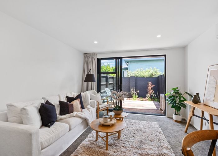  at 1-6 / 20 Whiteleigh Avenue, Addington, Christchurch City, Canterbury