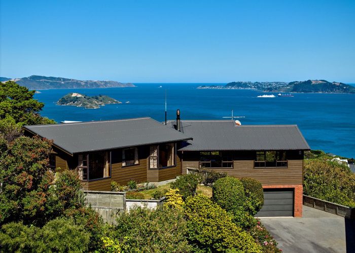  at 63 Maungaraki Road, Korokoro, Lower Hutt
