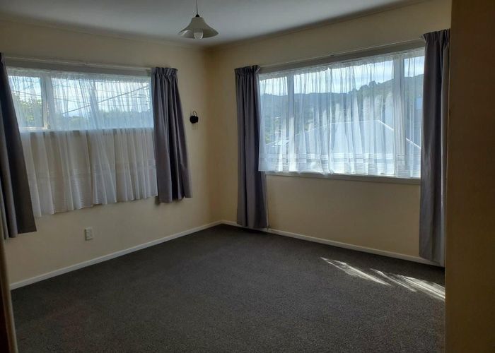  at 29 Braithwaite Street, Karori, Wellington, Wellington