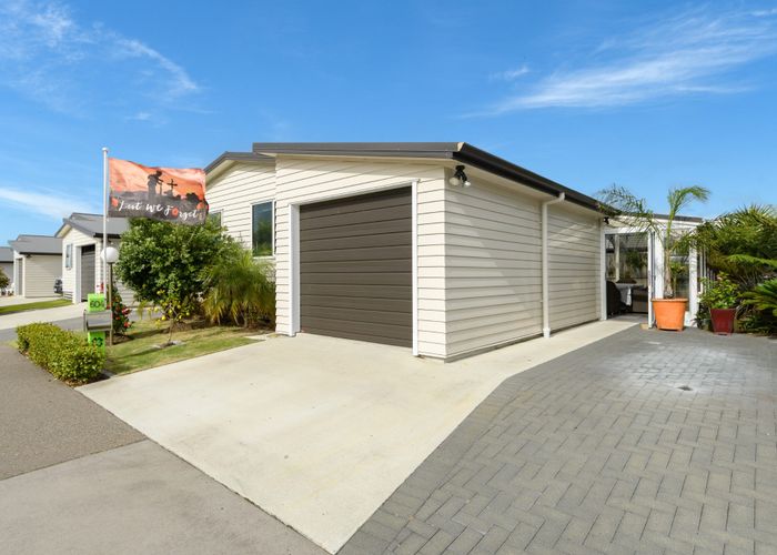  at 604/11 Kamahi Crescent, Papamoa Beach, Papamoa