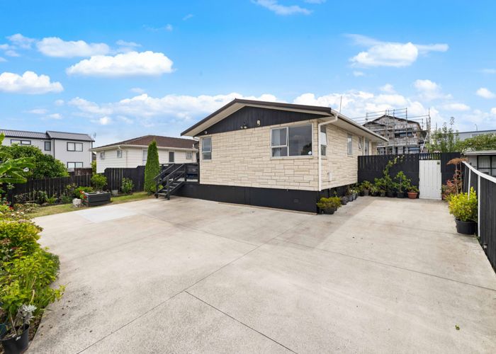  at 14 Gambare Place, Wattle Downs, Manukau City, Auckland
