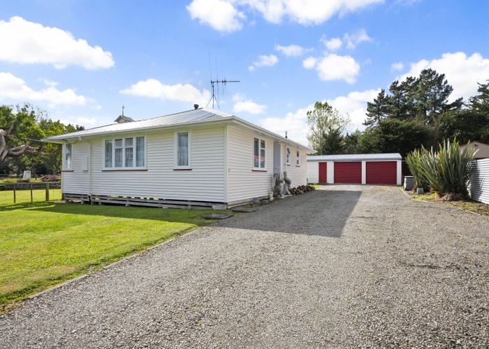  at 399 Colyton Road, Colyton